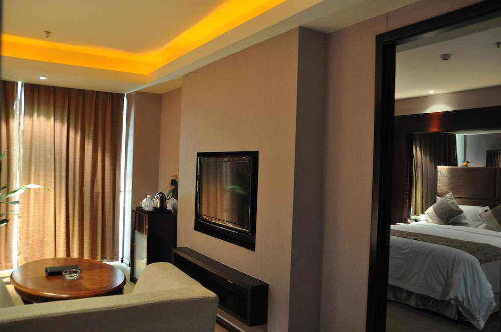 Chengdu Essen International Hotel Quarto foto